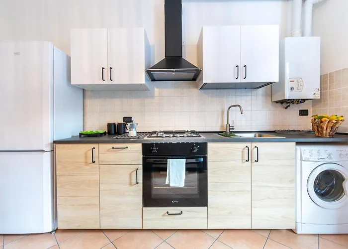 Guesthost - Casa Emilia - Cozy In Parma