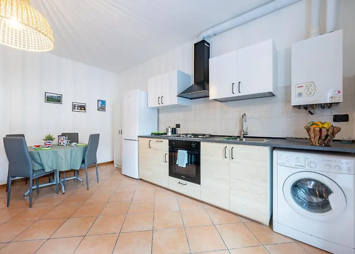 Apartament Guesthost - Casa Emilia - Cozy In